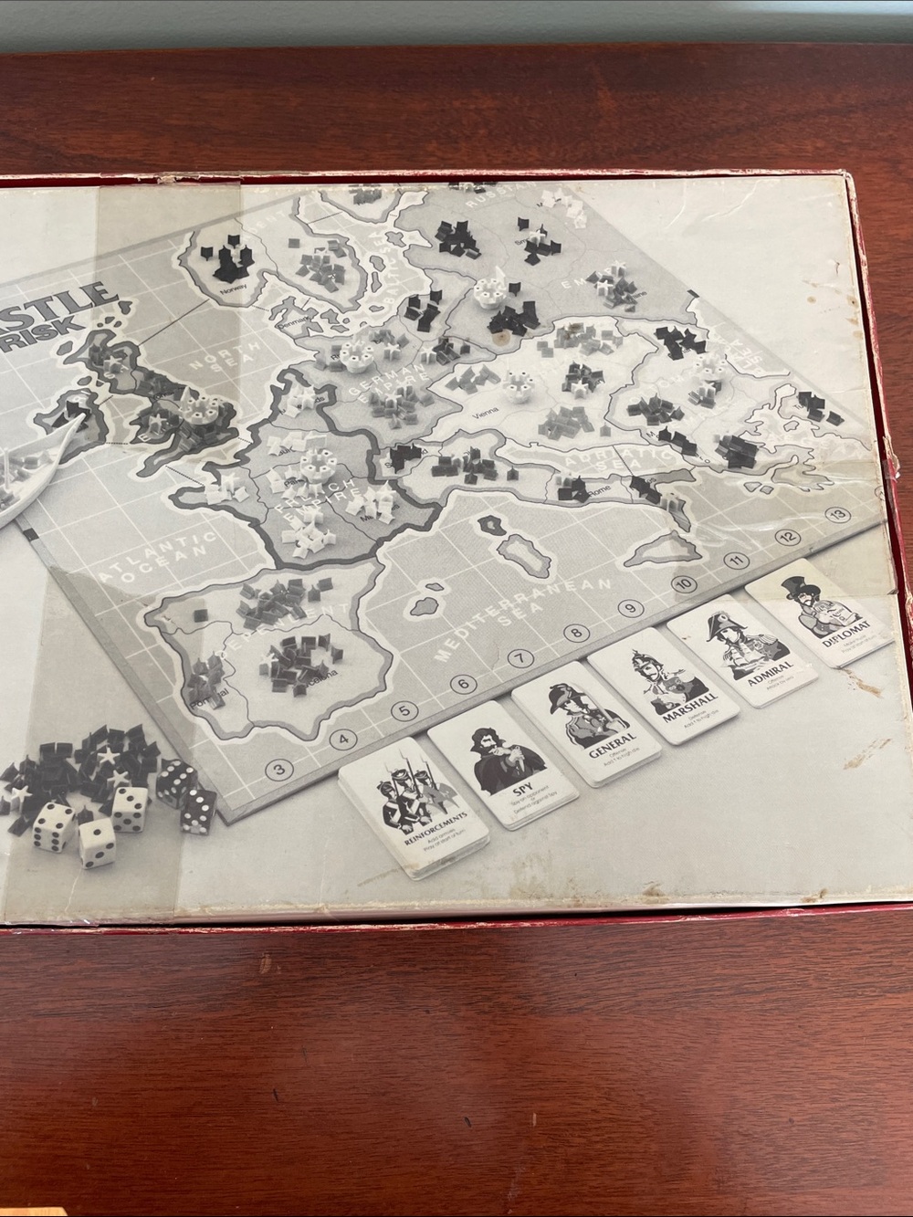 Castle Risk Board Game - Classic Red Box - Picture 5 of 5